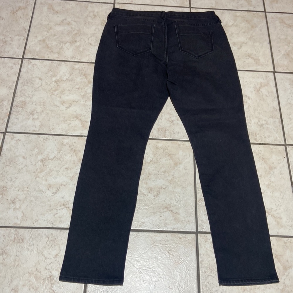 Old Navy ‘Sweetheart’ black denim jeans (10) - Picture 4 of 4
